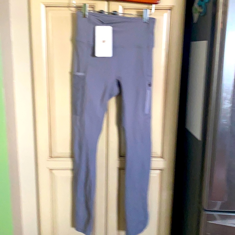 Fabletics size small grey motion 365